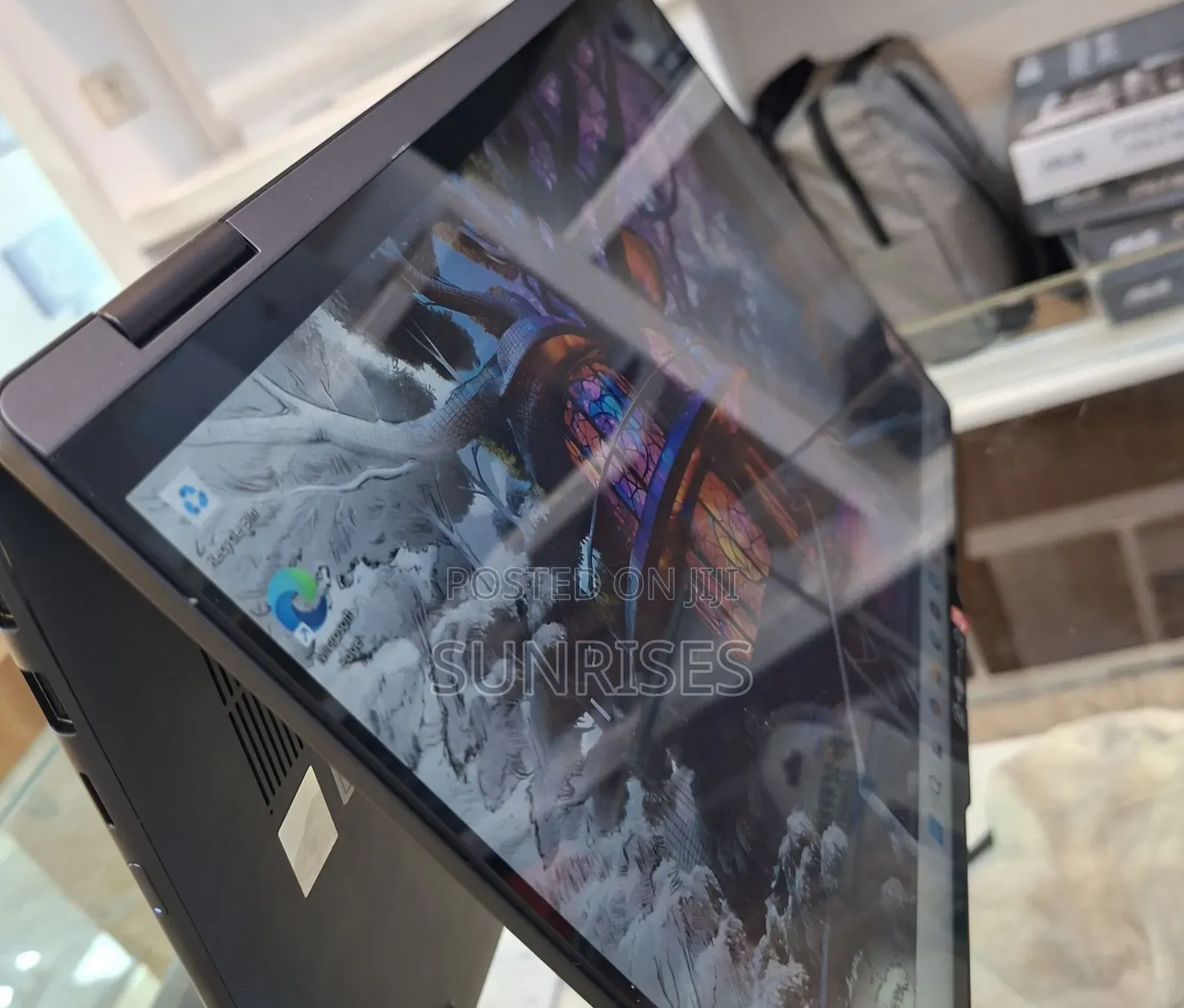 New Laptop Lenovo Yoga 7i 16GB Intel Core Ultra 7 SSD 1T