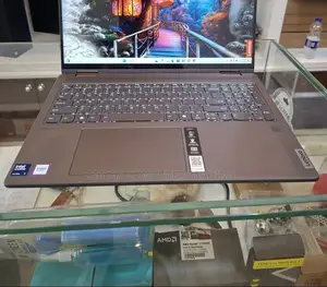 New Laptop Lenovo Yoga 7i 16GB Intel Core Ultra 7 SSD 1T