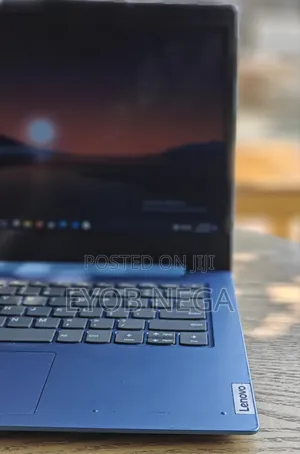 Laptop Lenovo IdeaPad 1 4GB Intel Celeron SSD 60GB