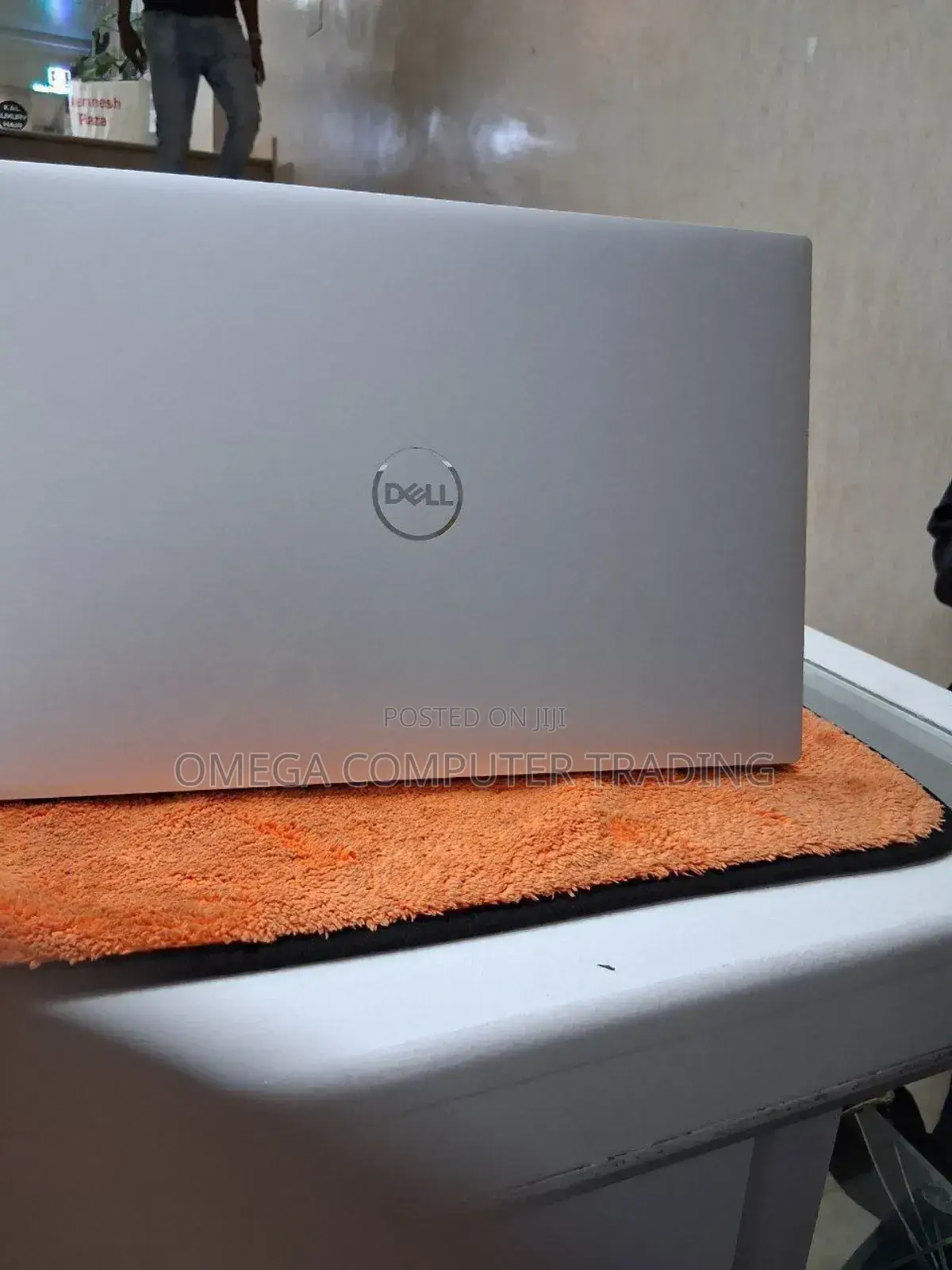 New Laptop Dell XPS 15 16GB Intel Core i7 SSD 512GB