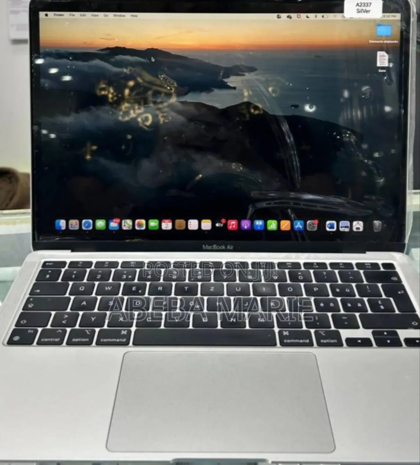 New Laptop Apple MacBook Air 2020 M1 8GB Apple M1 SSD 256GB