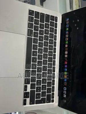 New Laptop Apple MacBook Air 2020 M1 8GB Apple M1 SSD 256GB