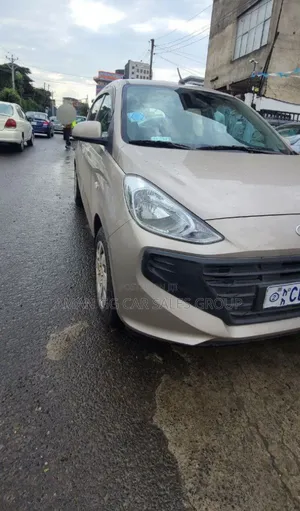 Photo - Hyundai Atos 2022 Gold