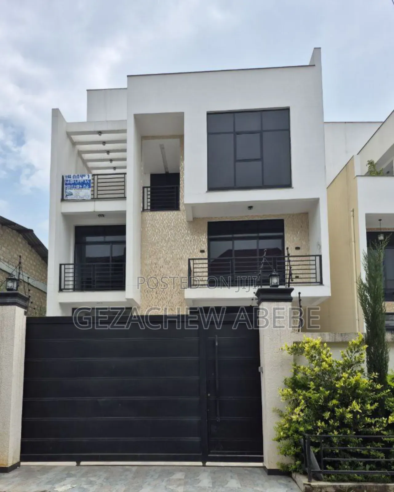 Furnished 8bdrm Farm House in Addis Abeba, Bole for sale