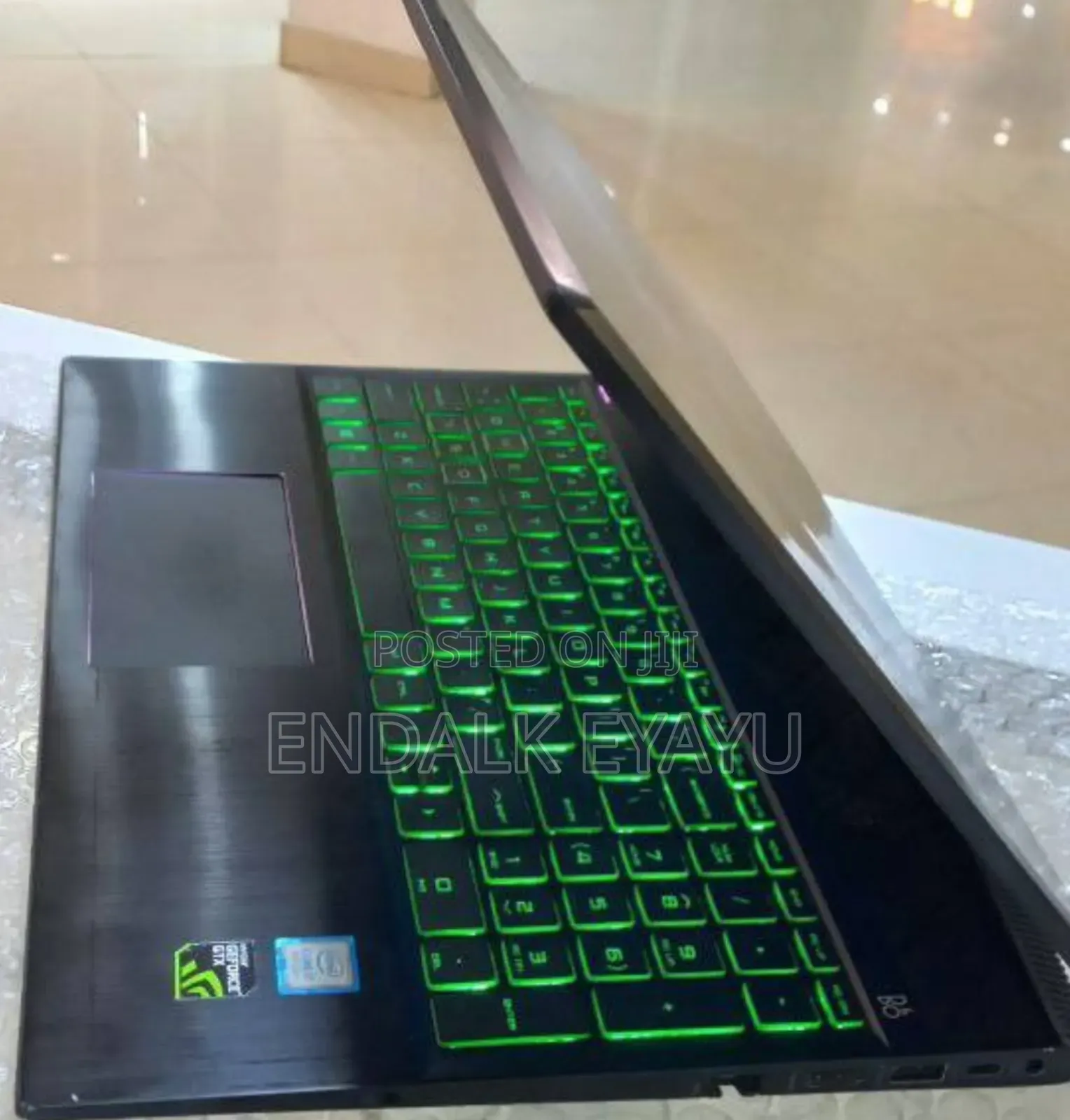 New Laptop HP 8GB Intel Core I7 SSD 256GB