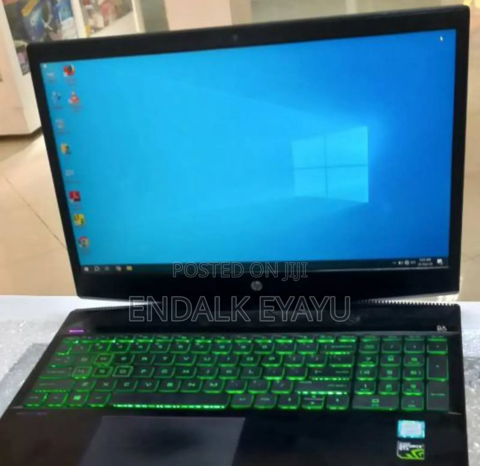 New Laptop HP 8GB Intel Core I7 SSD 256GB