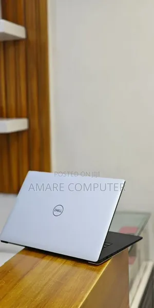 New Laptop Dell Precision 5540 16GB Intel Core I9 SSD 512GB