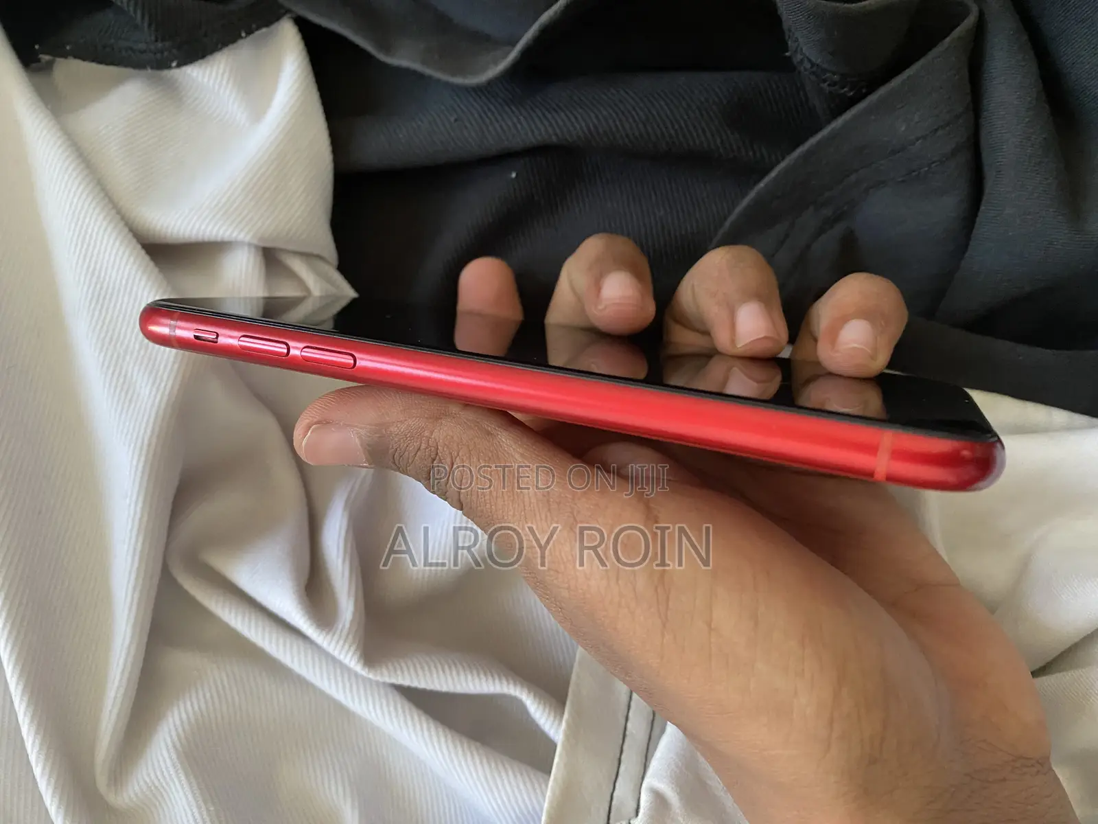 Apple XR 64 GB Red