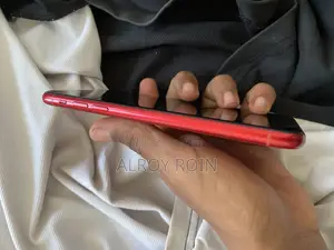 Apple XR 64 GB Red