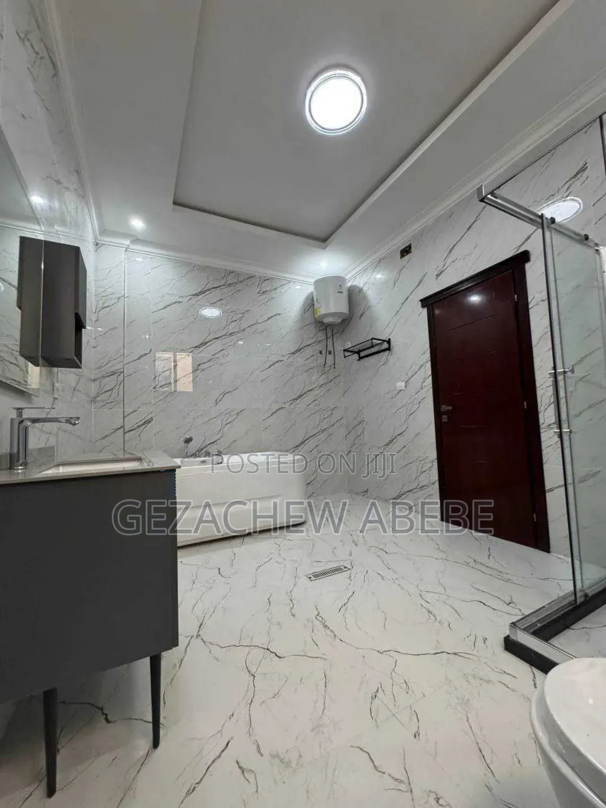 Furnished 8bdrm Farm House in Addis Abeba, Bole for sale