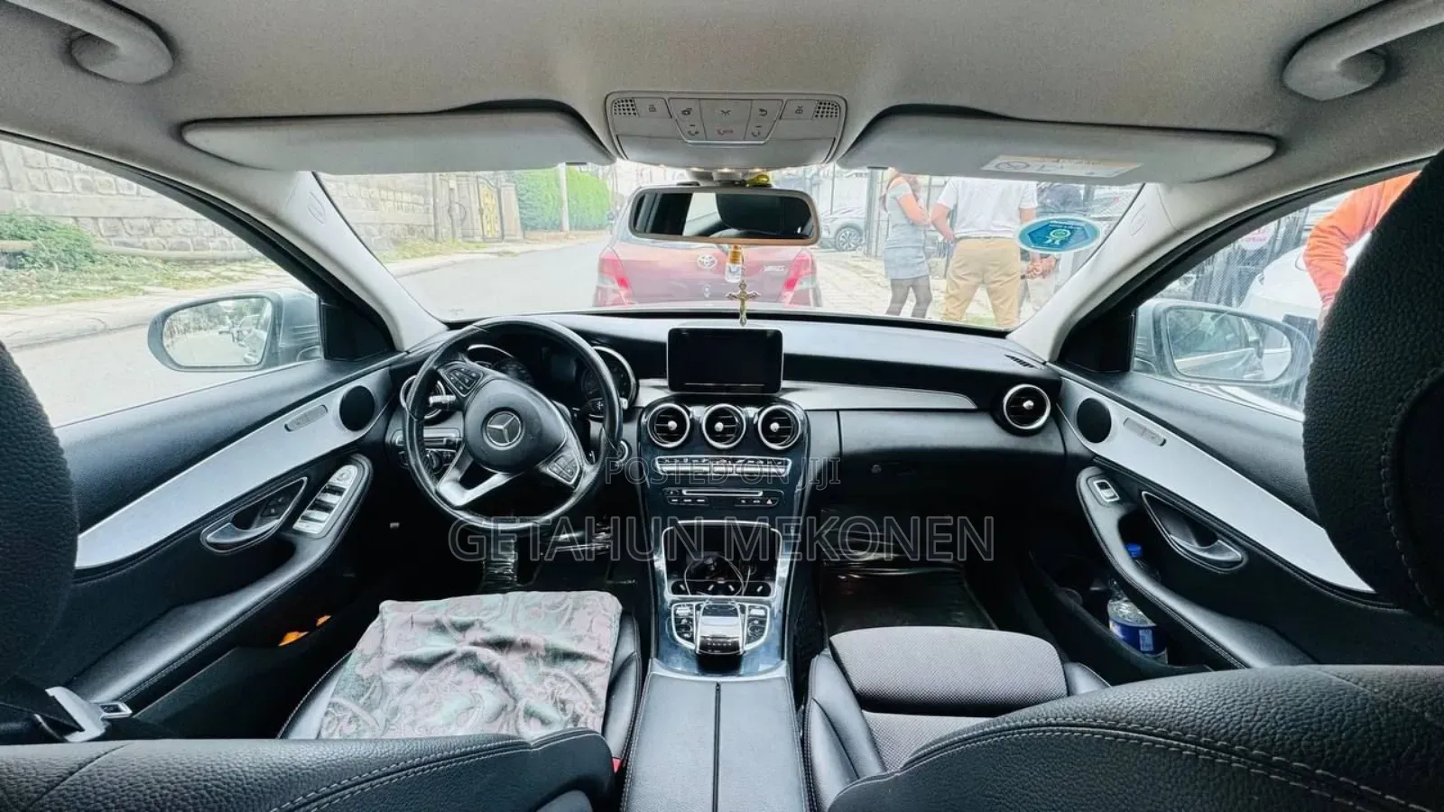 Mercedes-Benz C180 2015 Silver