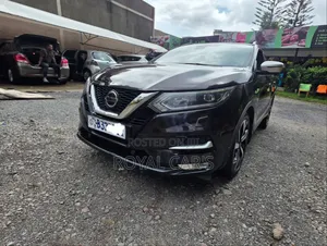 Nissan Qashqai 2018 Black