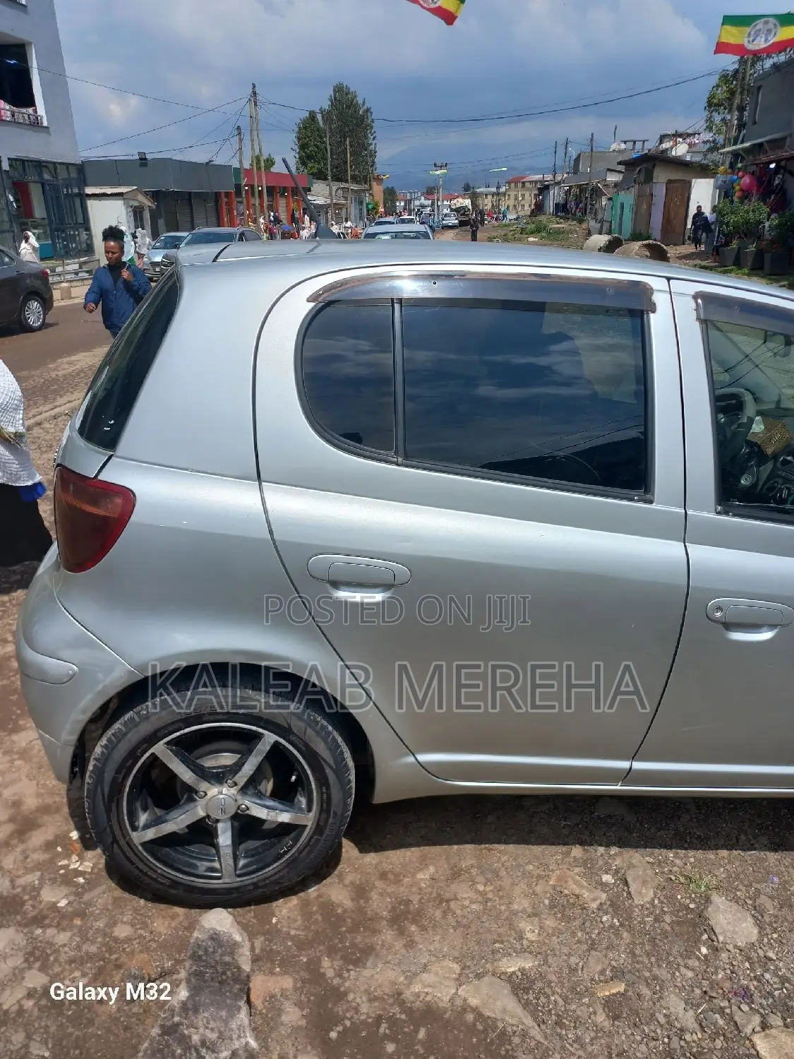 Toyota Vitz 1.0 FWD 5dr 2004 Silver