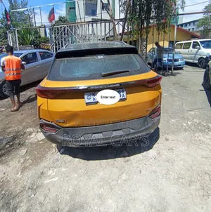 Bestune T77 1.2 FWD 2021 Yellow