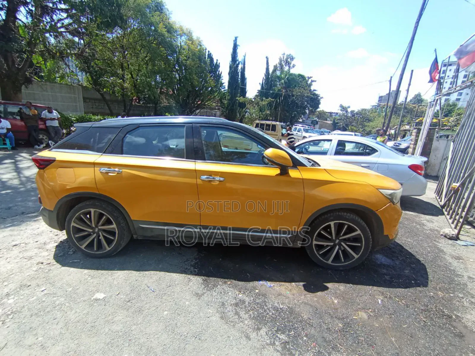 Bestune T77 1.2 FWD 2021 Yellow