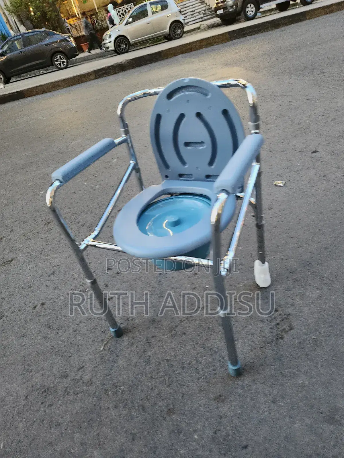 Commode Chair較為toilet Chair Medical重大commode Chair Brand New Poty