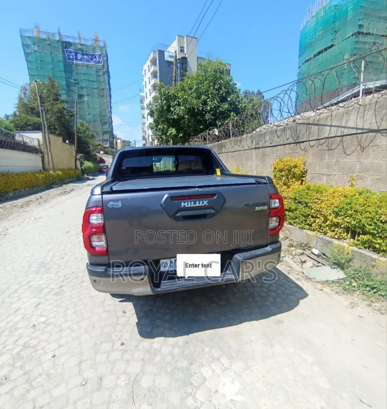 Toyota Hilux 2022 Gray