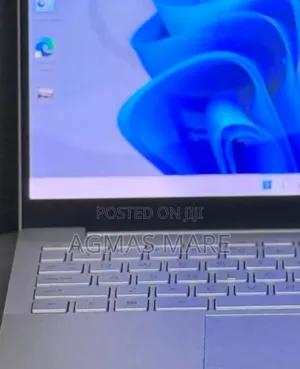 New Laptop HP Pavilion 14 16GB Intel Core I7 SSD 512GB