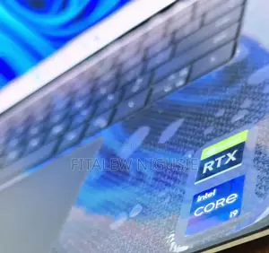 New Laptop Dell XPS 15 32GB Intel Core I9 SSD 1T