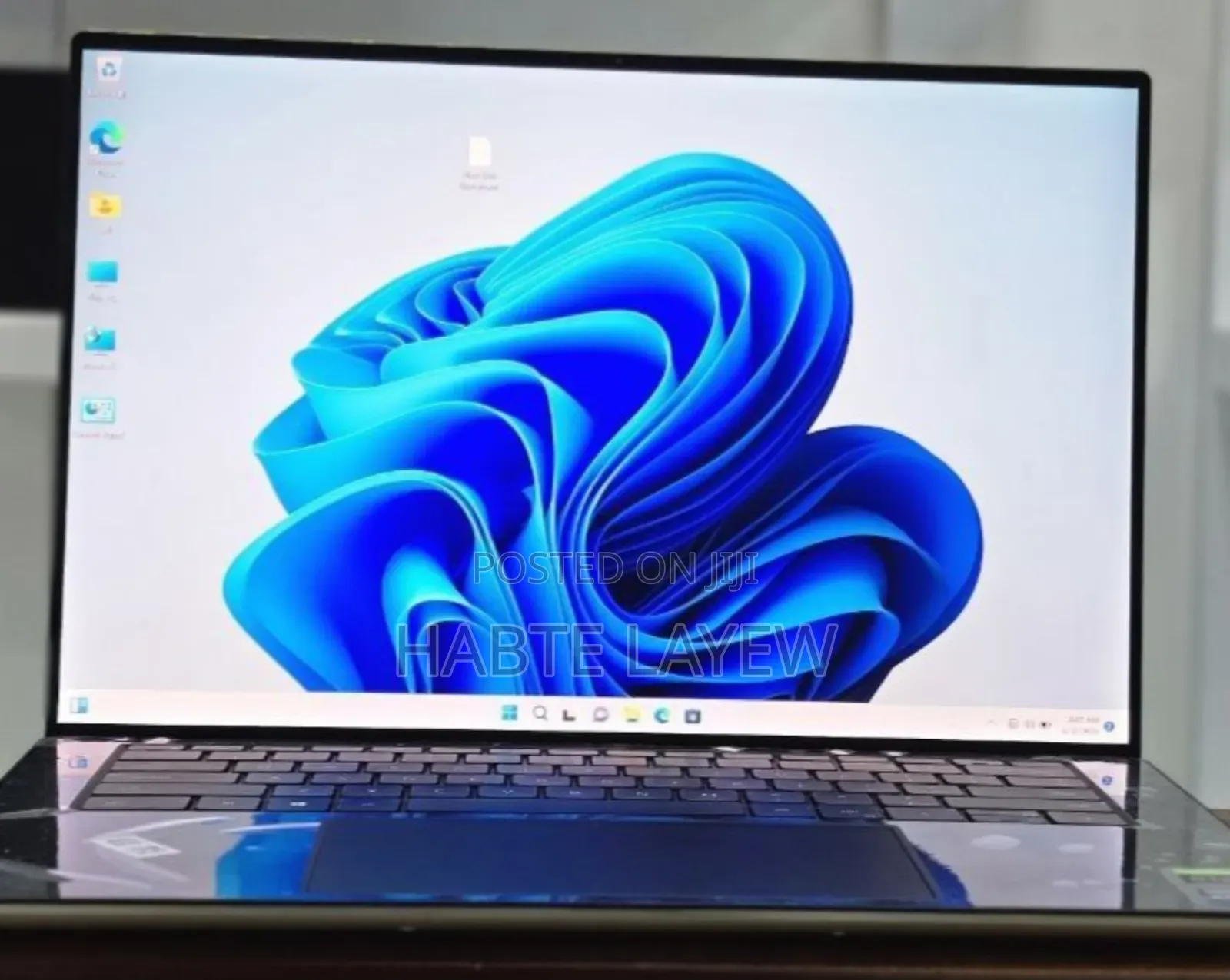 New Laptop Dell XPS 15 32GB Intel Core i9 SSD 1T