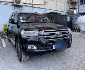 Photo - Toyota Land Cruiser 2018 Black