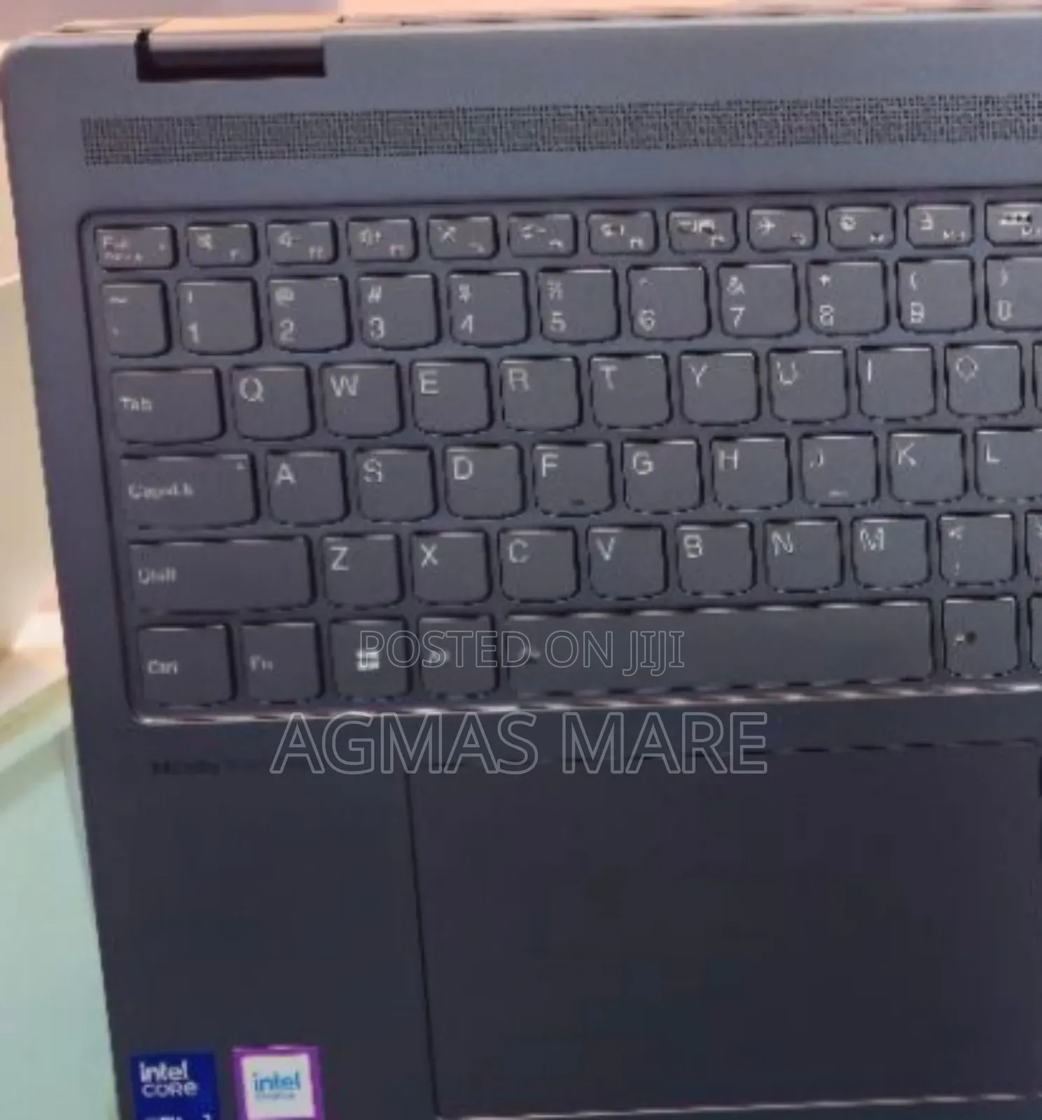 New Laptop Lenovo Yoga 7i 16GB Intel Core Ultra 7 SSD 1T