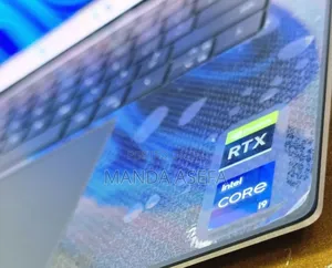 Photo - New Laptop Dell XPS 15 32GB Intel Core i9 SSD 1T