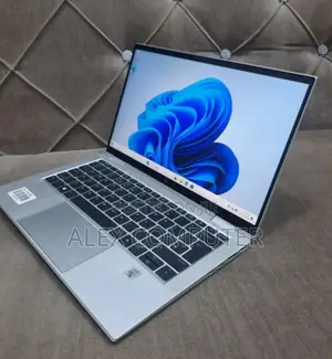 New Laptop HP EliteBook X360 1030 G7 16GB Intel Core I7 SSD 512GB