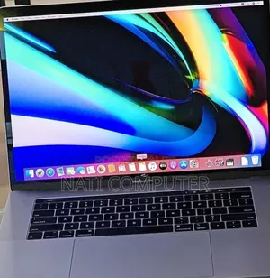 Photo - New Laptop Apple MacBook Pro 2019 32GB Intel Core I9 SSD 512GB