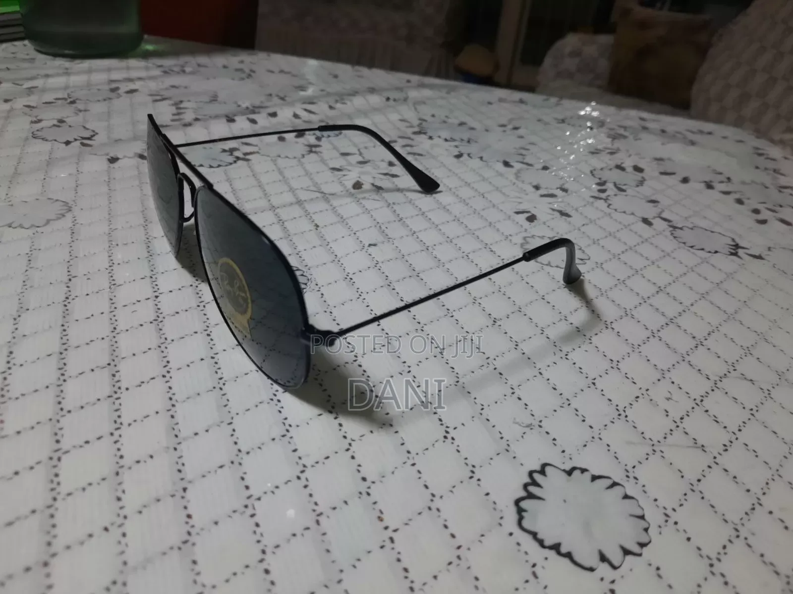 የፀሀይ መከላከያ መነፅር፣ Ray Ban