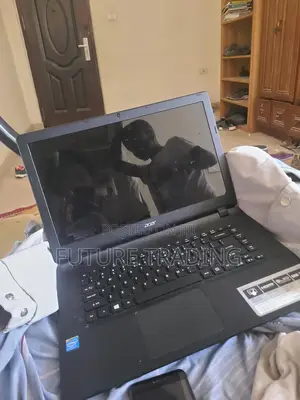 Photo - Laptop Acer Aspire ES1-511 4GB HDD 500GB