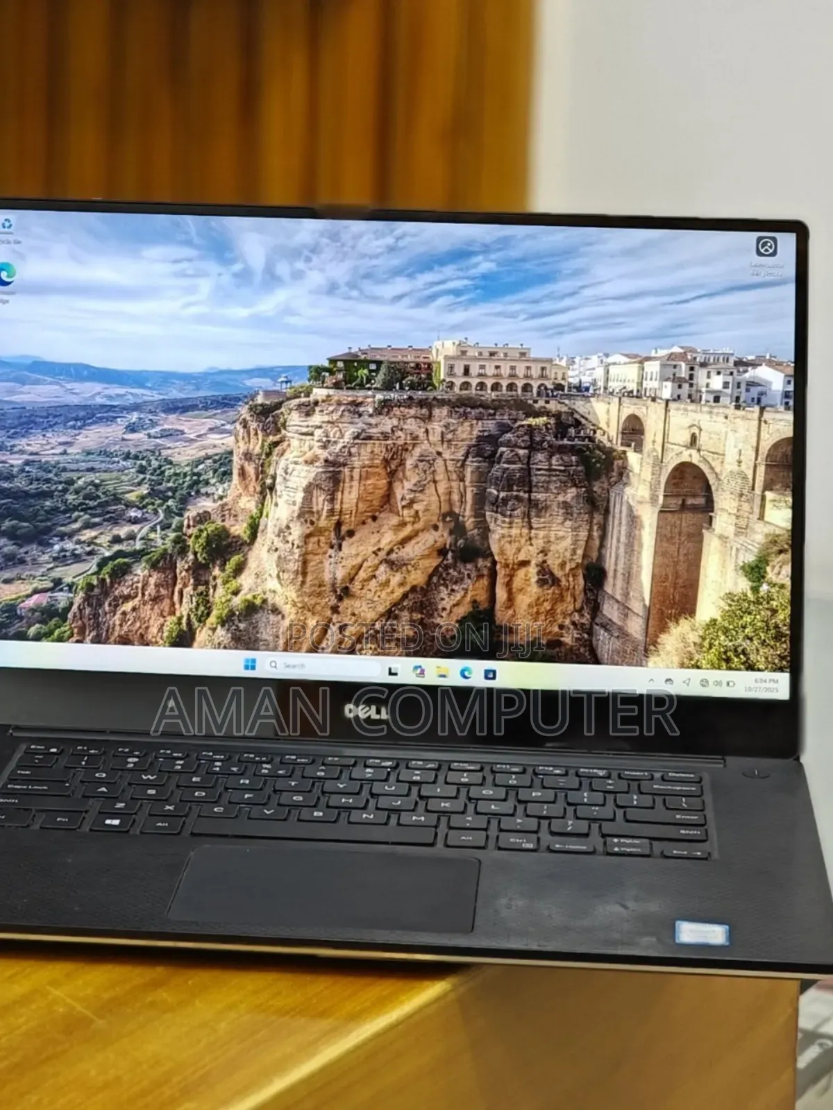 New Laptop Dell XPS 15 16GB Intel Core I7 SSD 256GB