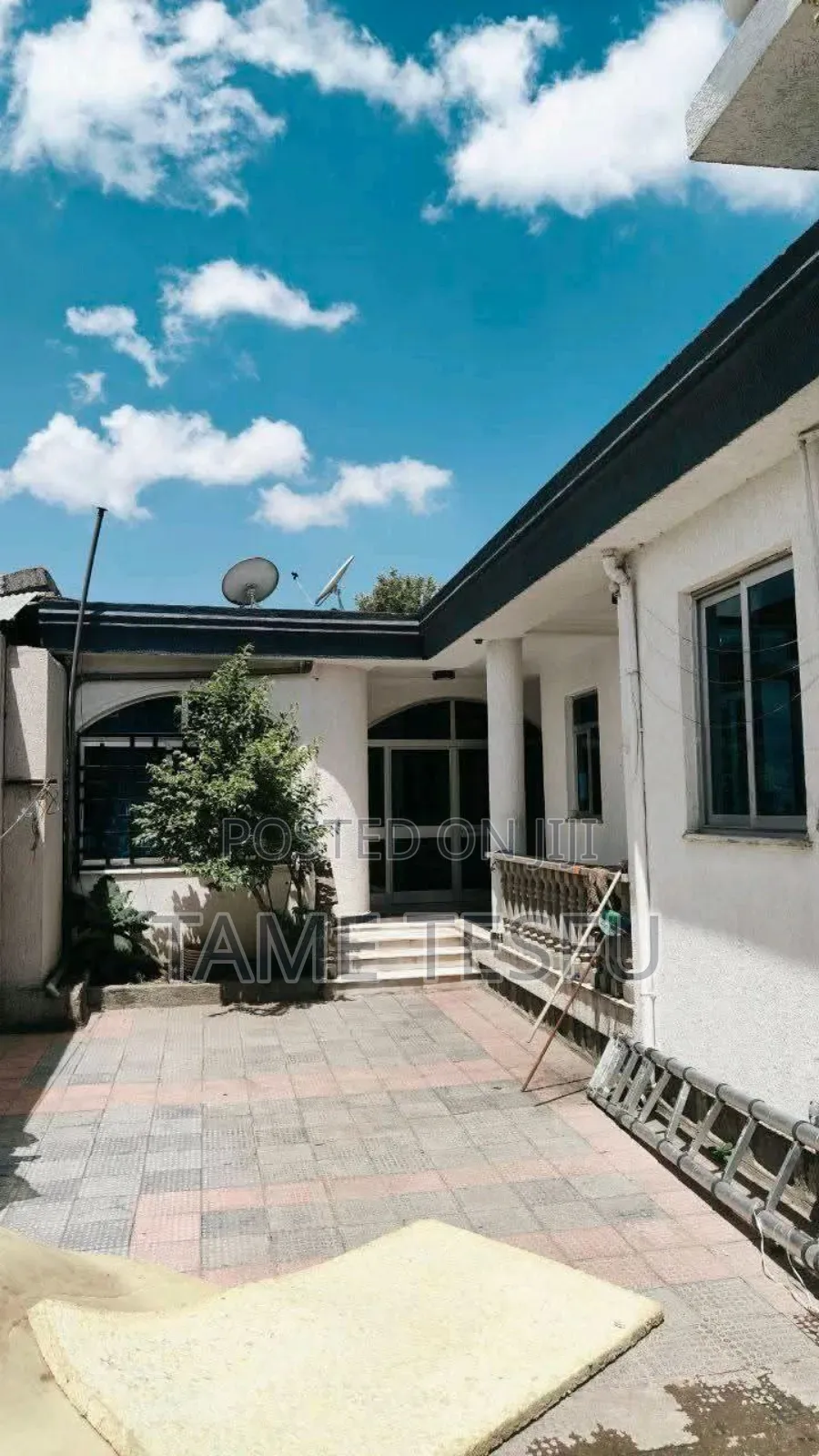 Furnished 3bdrm House in ኮቶቤ 02, Bole for sale