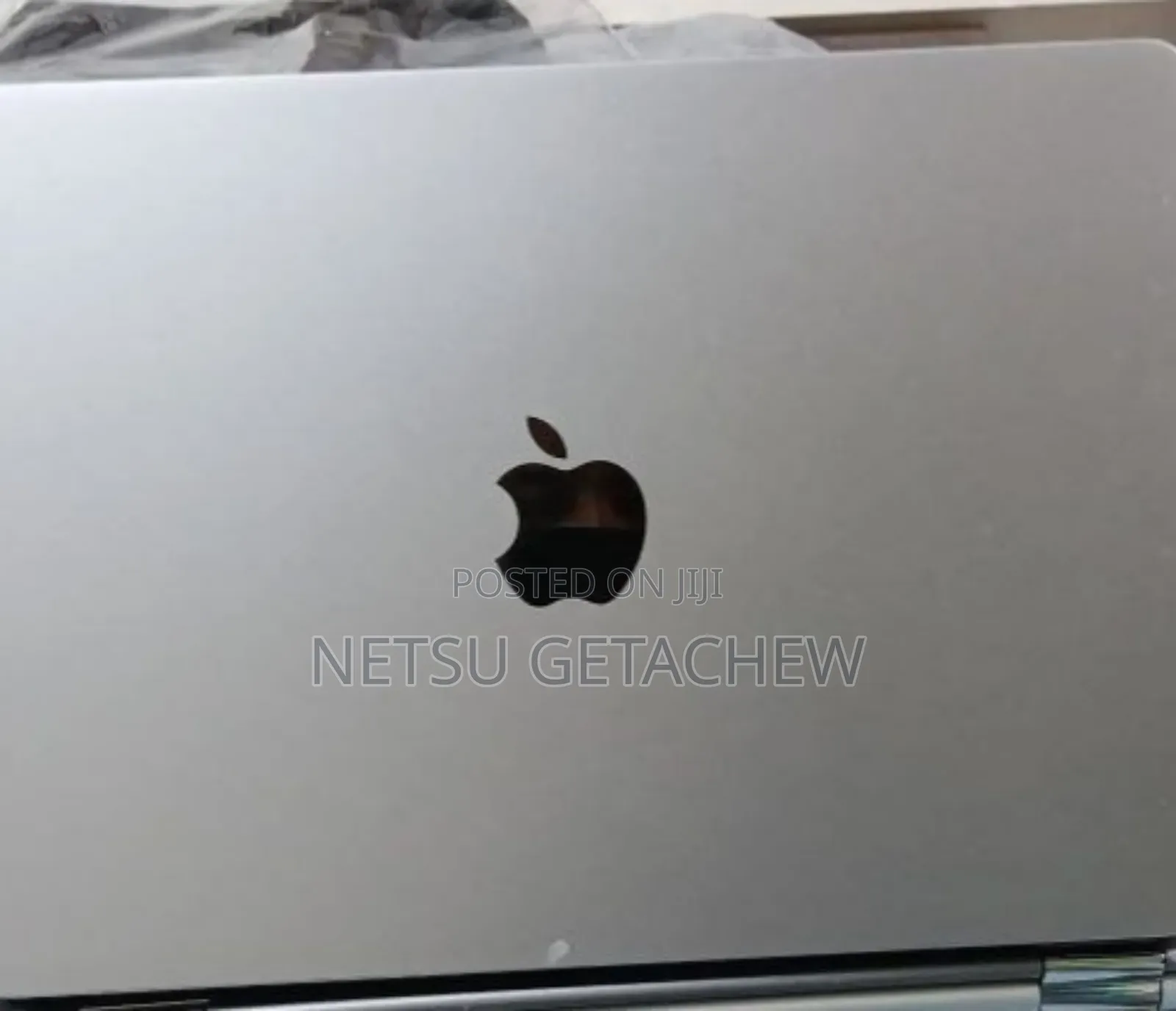 New Laptop Apple MacBook Air 2022 M2 16GB Intel Core M2 SSD 512GB