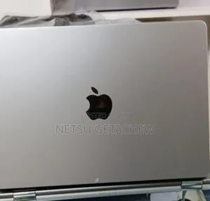 New Laptop Apple MacBook Air 2022 M2 16GB Intel Core M2 SSD 512GB