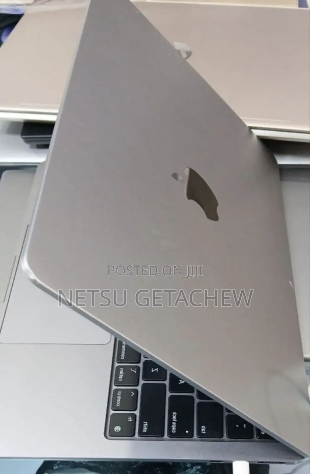 New Laptop Apple MacBook Air 2022 M2 16GB Intel Core M2 SSD 512GB