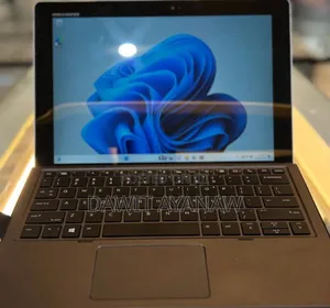 New Laptop HP Elite X2 1012 8GB Intel Core M2 SSD 256GB