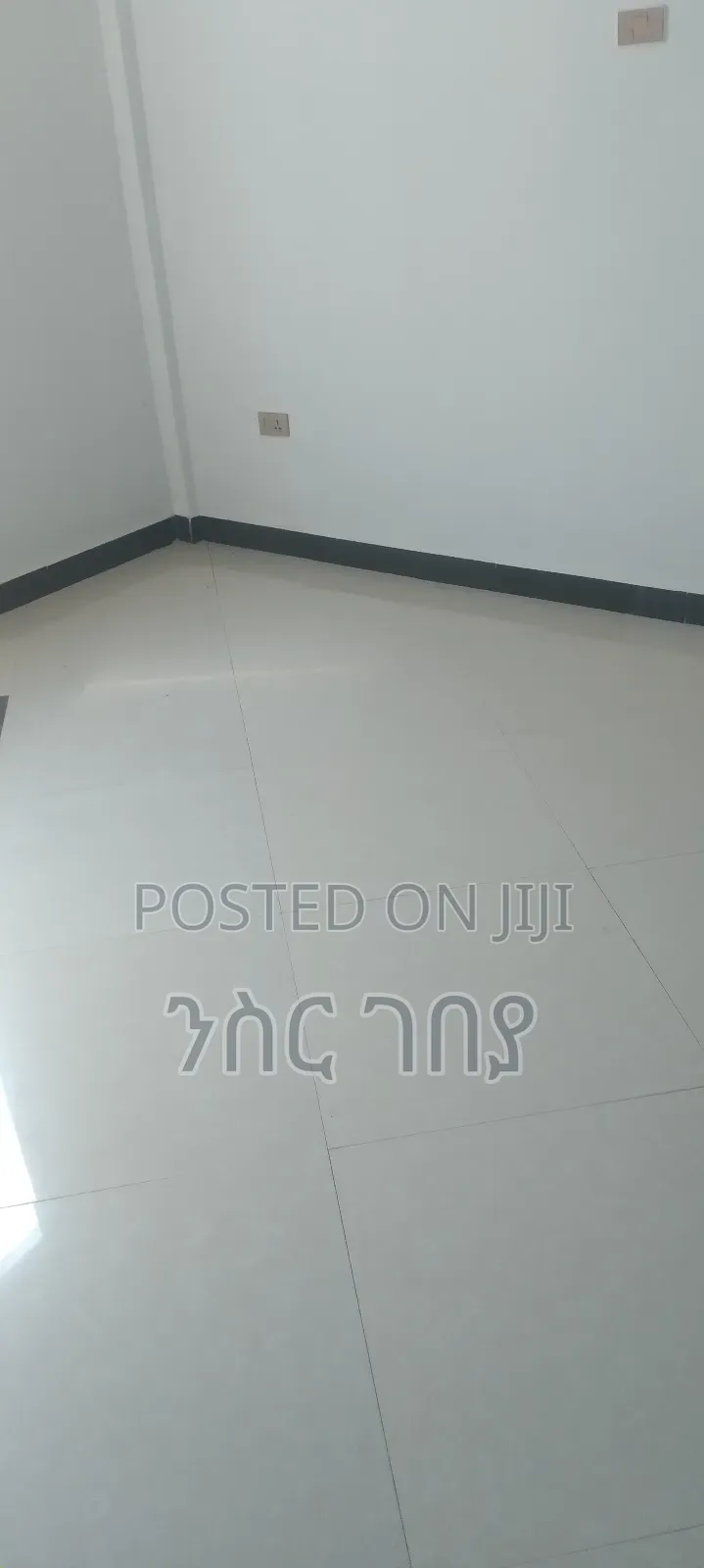 Furnished 3bdrm Apartment in Ayat Beshale, Yeka for rent