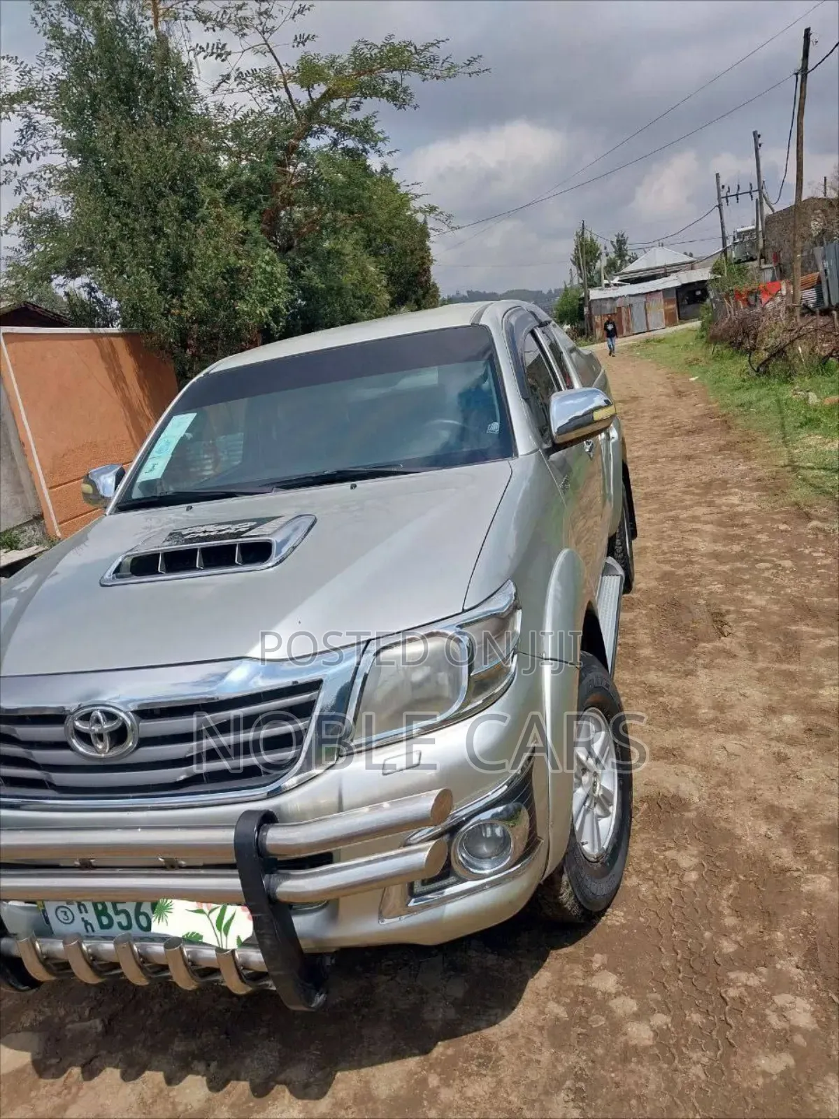 Toyota Hilux 2014 Silver