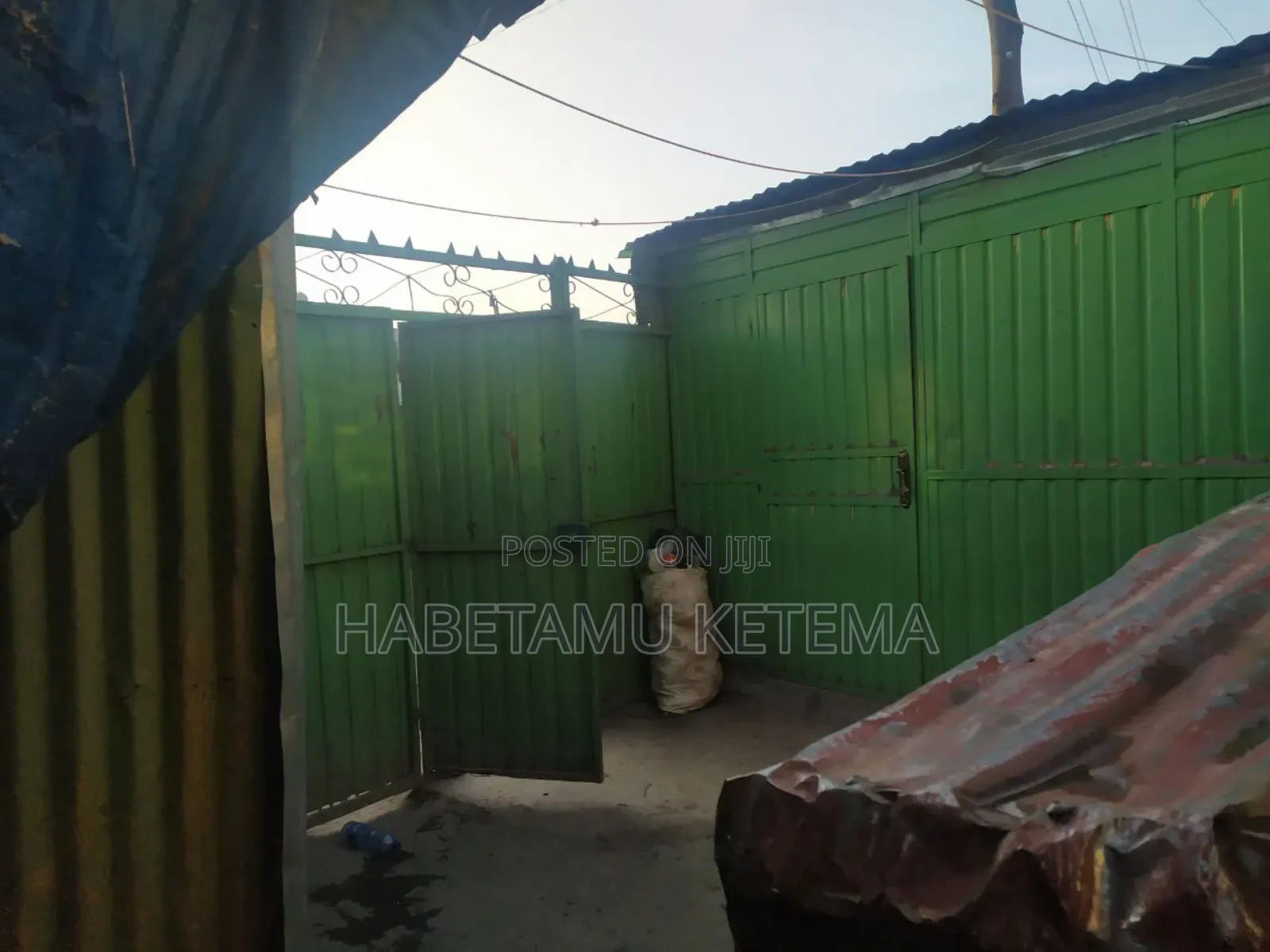 10bdrm House in Adiss Abeba, Akaky Kaliti for sale
