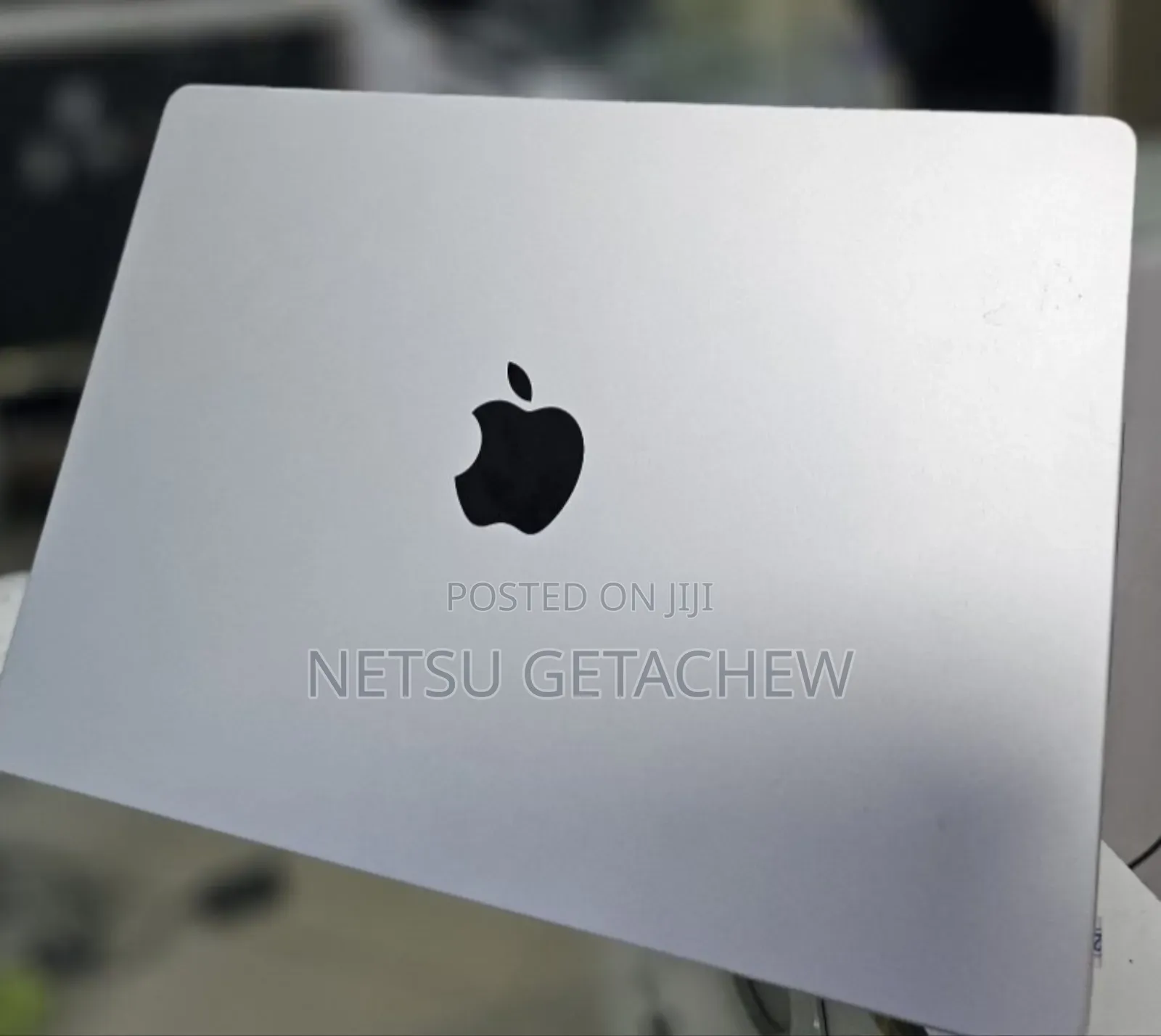 New Laptop Apple MacBook Pro M1 8GB Intel Core M3 SSD 512GB