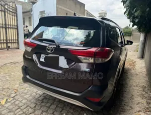 Toyota Rush 2021 Brown