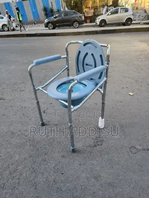 Commode Chair Adjustable Height協議toilet Chair腕帶commode Chair留下commode