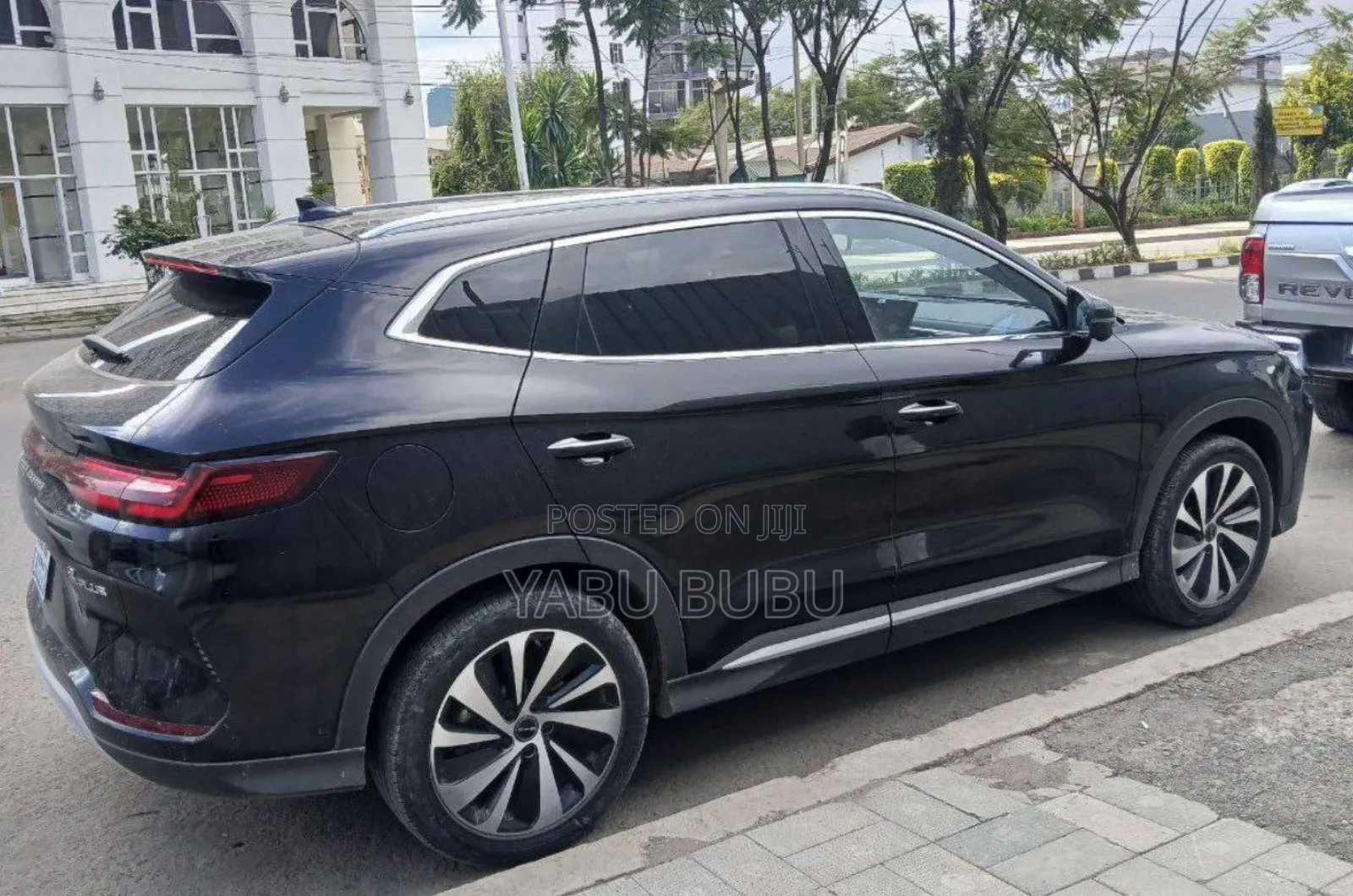 BYD Song Plus EV FWD 2024 Blue