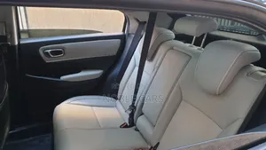 Honda e:NS1 2023 Ivory