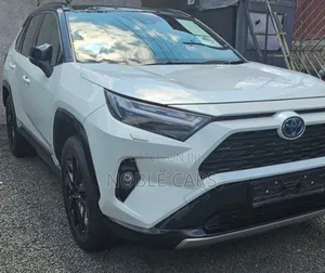 New Toyota RAV4 2023 Ivory