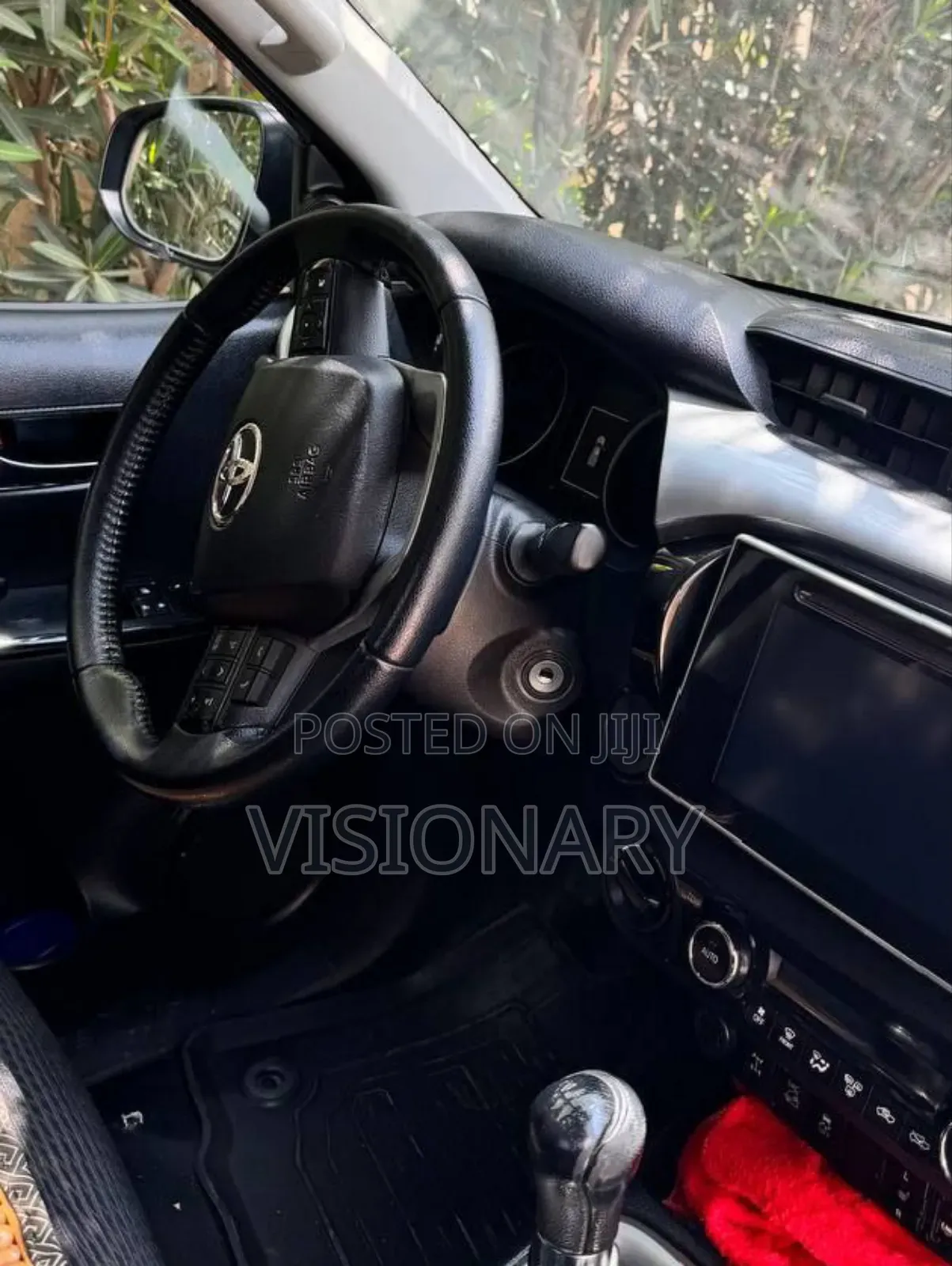 Toyota Hilux 2019 Silver