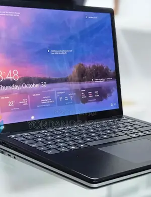 New Laptop Microsoft Surface 8GB Intel Core I5 SSD 512GB