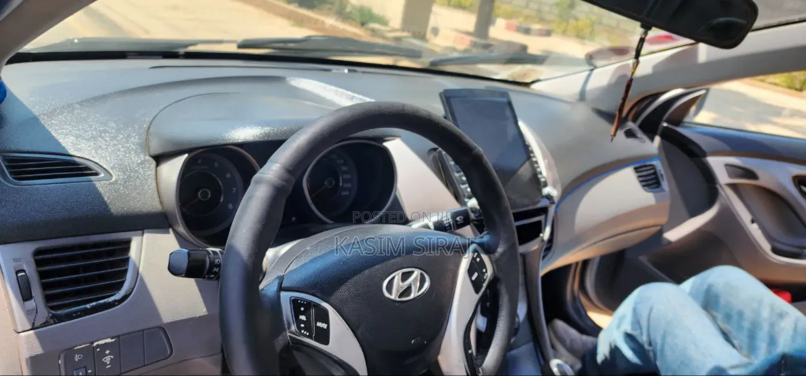 Hyundai Elantra Limited 2012 Silver