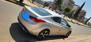 Hyundai Elantra Limited 2012 Silver